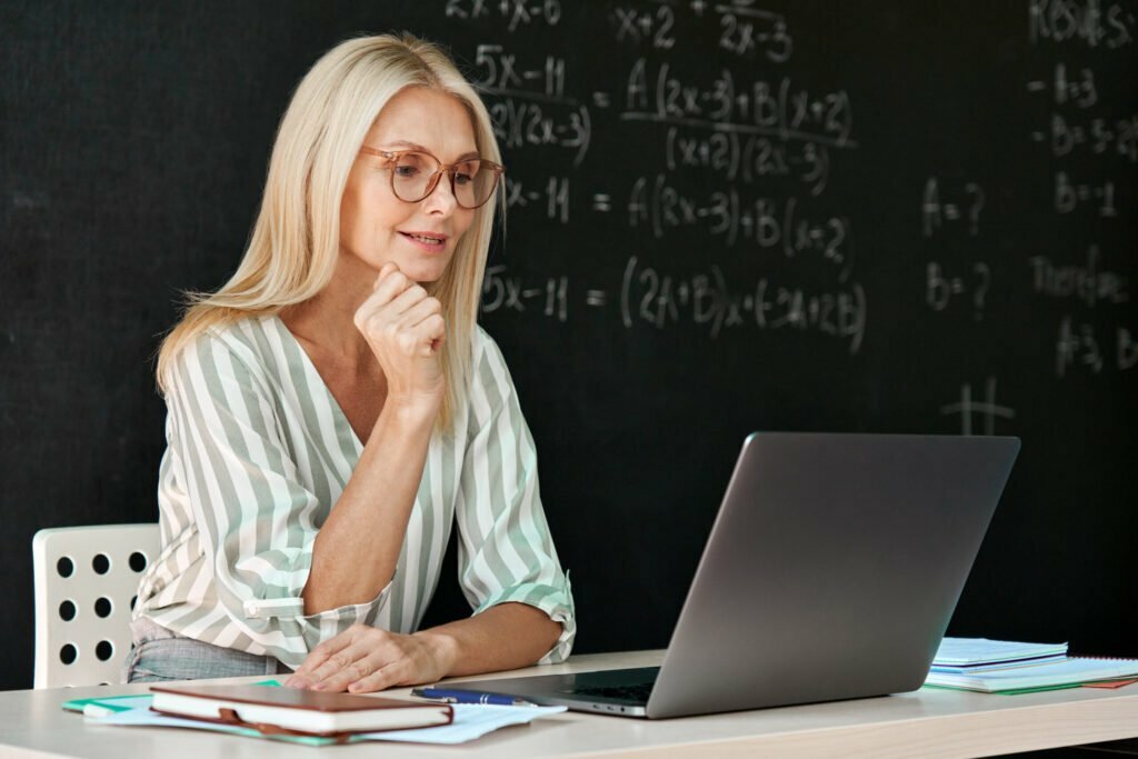 How To Find the Right Math Tutor for Your Needs